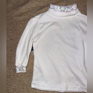 Vintage 90s white floral / tulip / flower turtle neck shirt - 18 months